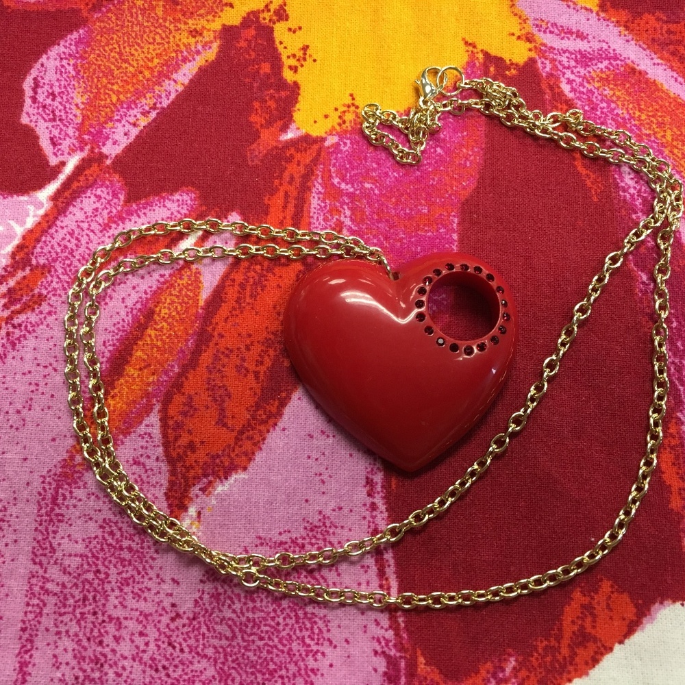 Vintage Heart Necklace-Perfect for your Valentine!